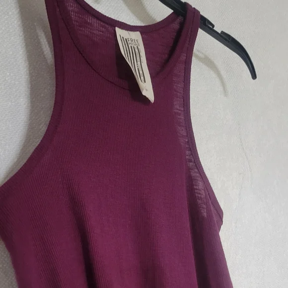 Free People Long Beach Ribbed  Tank Eggplant color XS - Picture 4 of 8